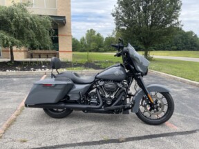 2022 Harley-Davidson® Street Glide® Special Gunship Grey - Black Finish thumb 3