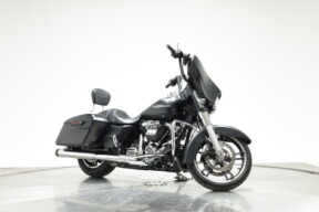 2017 HARLEY-DAVIDSON FLHXS STREET GLIDE SPECIAL in Black Denim with 9131 miles thumb 0