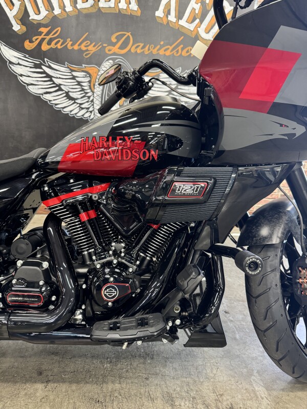 2025 Harley-Davidson CVO Road Glide ST FLTRXSTSE - Photo 2