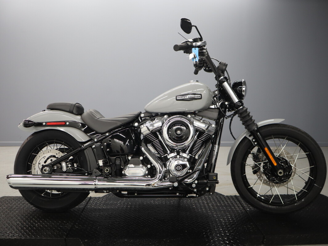 2025 Harley-Davidson® Street Bob® FXBB | Atlanta Harley