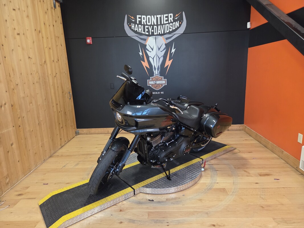 FXLRST 2025 Low Rider ST - Photo 6