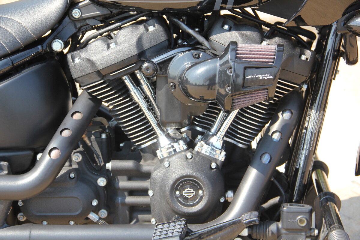 2024 Harley-Davidson Street Bob 114 Vivid Black - Photo 10