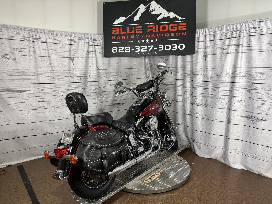 2005 Harley-Davidson Heritage Softail Classic - Photo 8