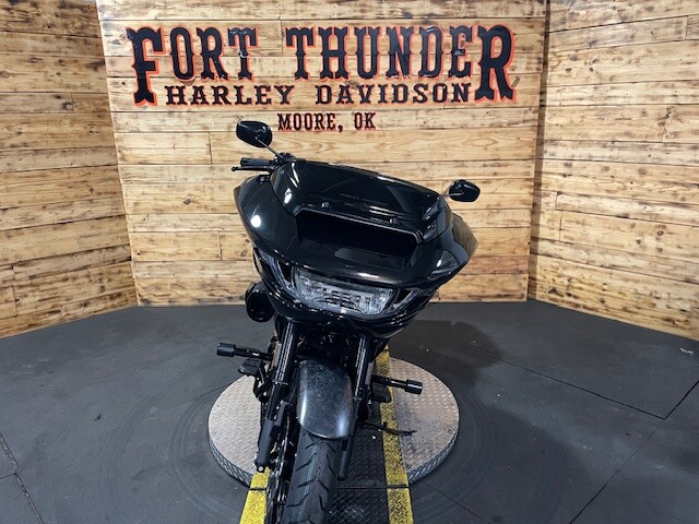 Harley-Davidson CVO Road Glide ST 2025 FLTRXSTSE HOT LAP - Photo 4