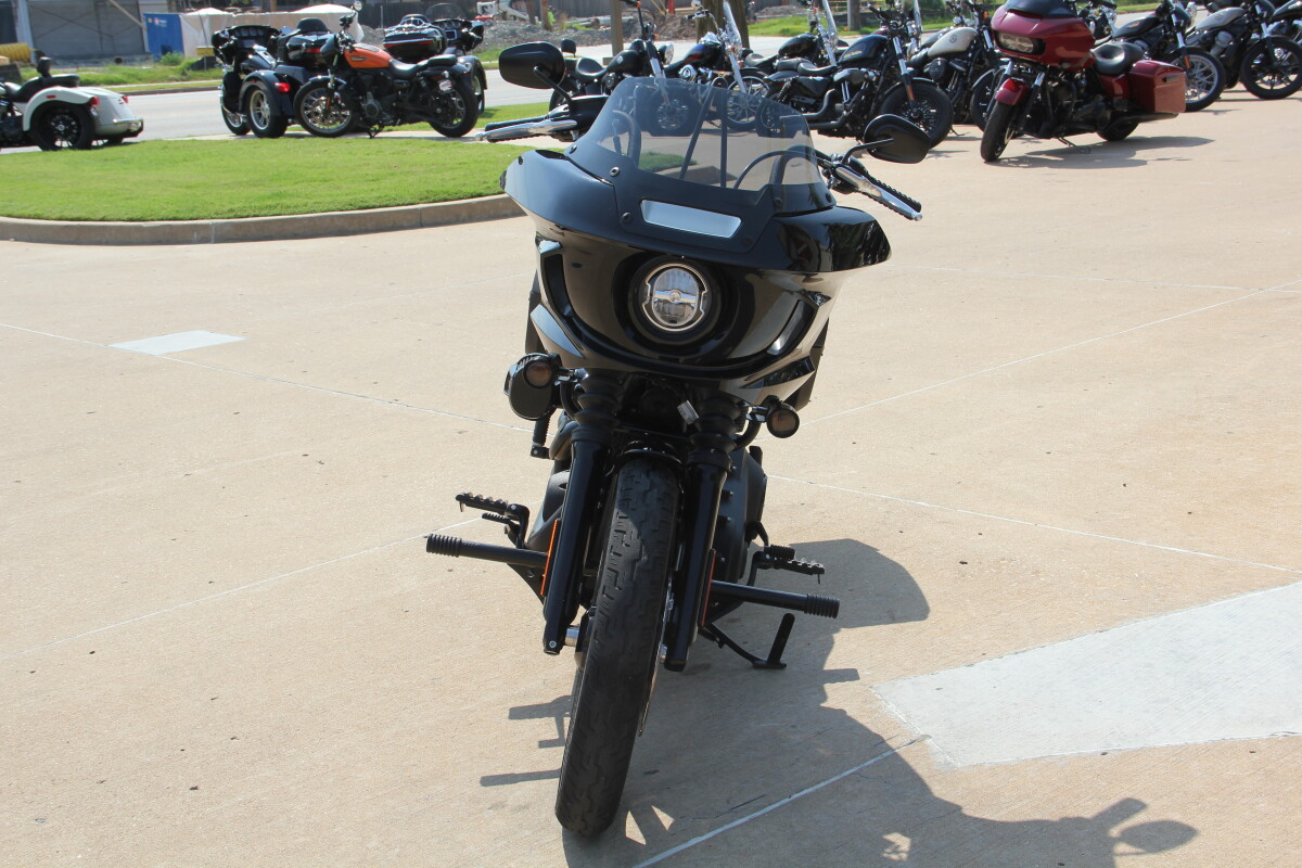 2024 Harley-Davidson Street Bob 114 Vivid Black - Photo 8