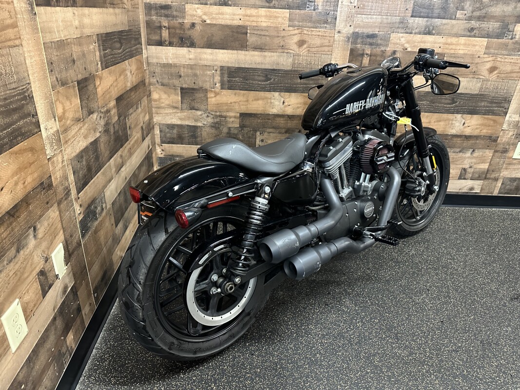 2016 Harley-Davidson Roadster Black Denim & Red Pinstrip XL1200CX - Photo 2