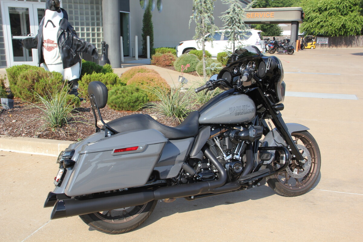 2022 Harley-Davidson Street Glide ST Gunship Gray - Photo 5