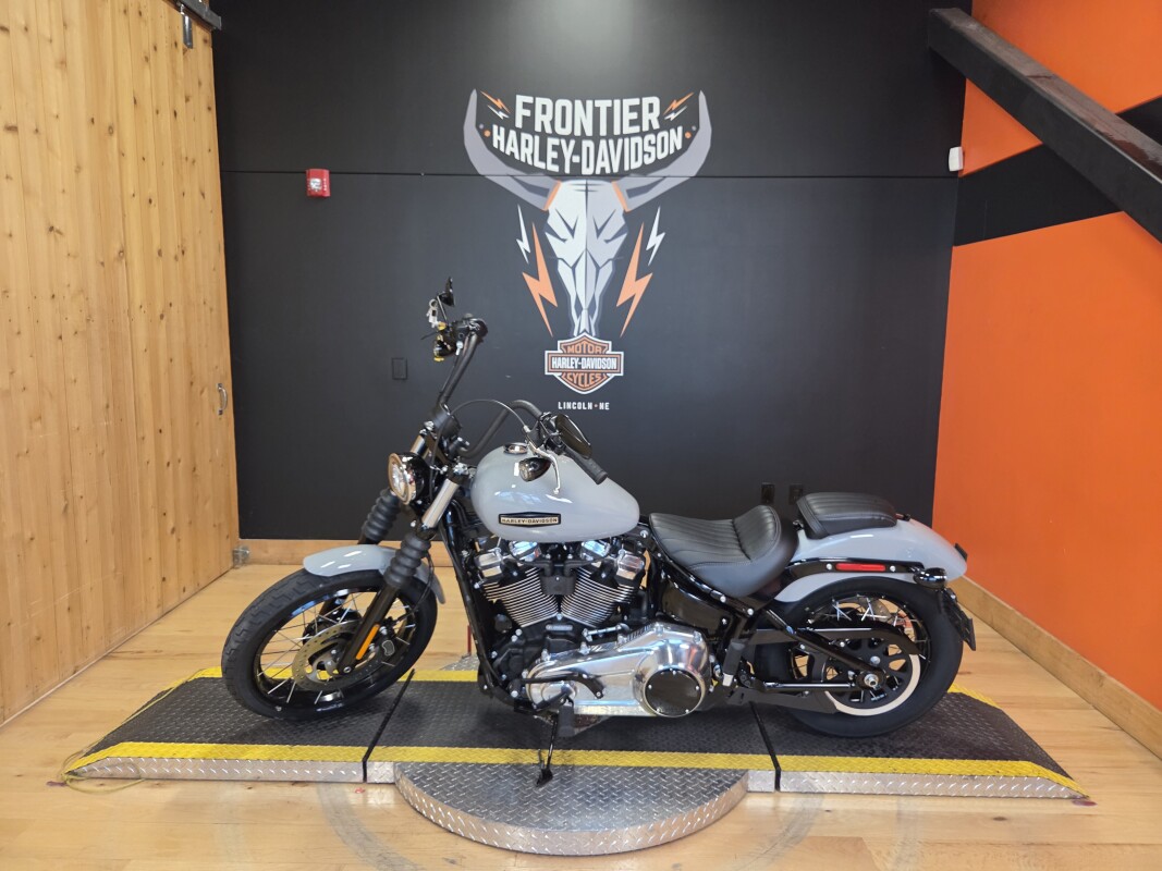 FXBB 2025 Street Bob - Photo 4