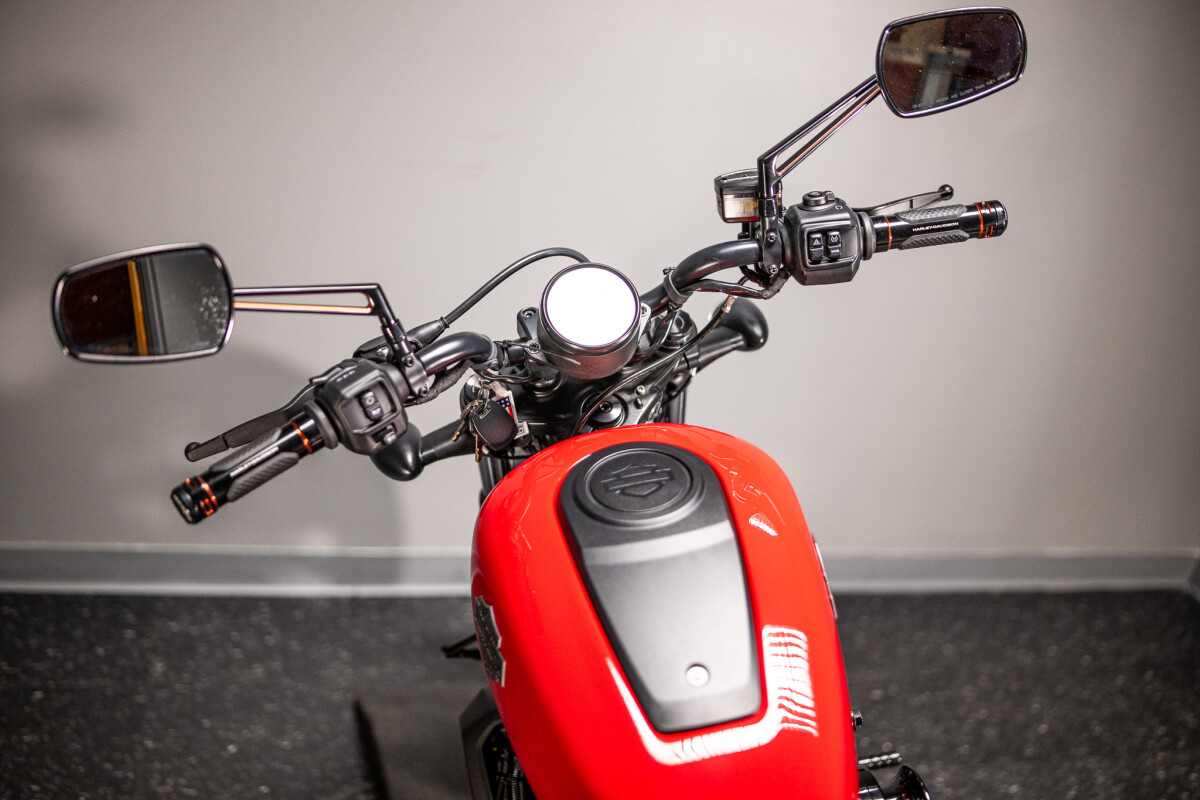 2023 Nightster (RH975) - Photo 9