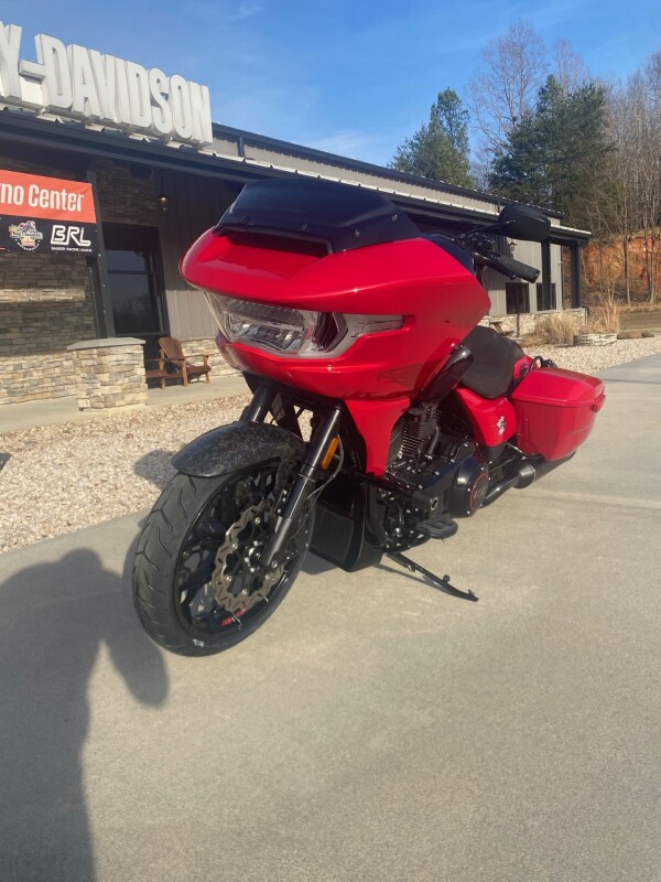 2025 Harley-Davidson CVO Road Glide ST Rally Red - Photo 2