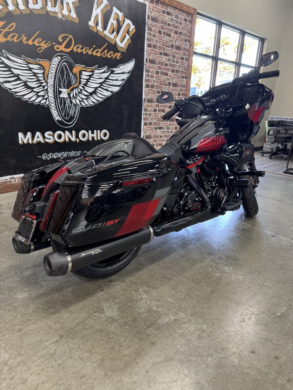2025 Harley-Davidson CVO Road Glide ST FLTRXSTSE - Photo 6