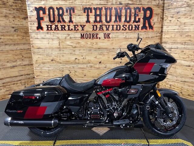 Harley-Davidson CVO Road Glide ST 2025 FLTRXSTSE HOT LAP