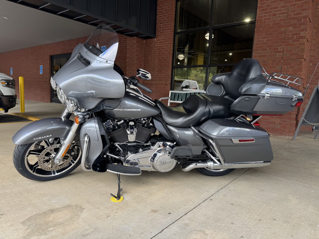 2022 Harley-Davidson Ultra Limited GAUNT GRY MTLIC