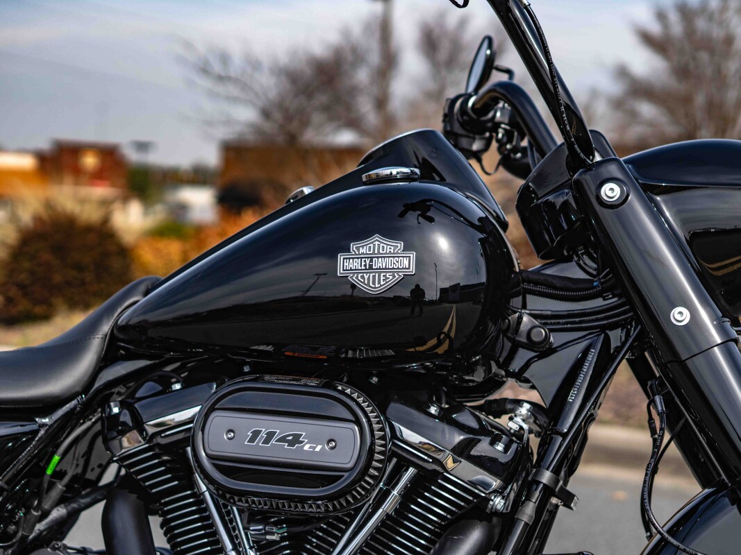 FLHRXS 2025 Road King Special - Photo 10
