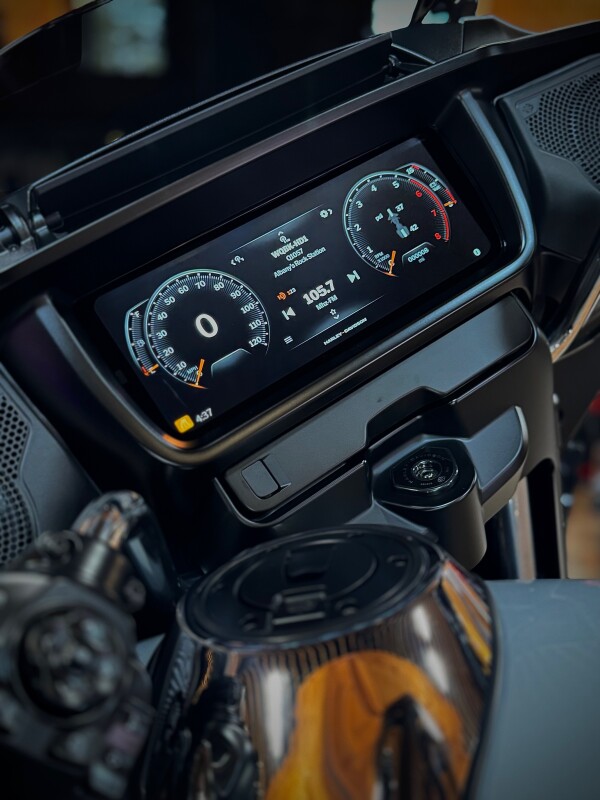2025 Harley-Davidson Street Glide Atlas Silver Metallic - Photo 6