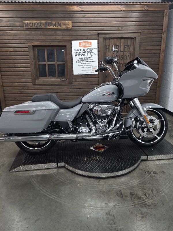 2025 Harley-Davidson Road Glide BILLIARD GRAY/CHROME TRIM