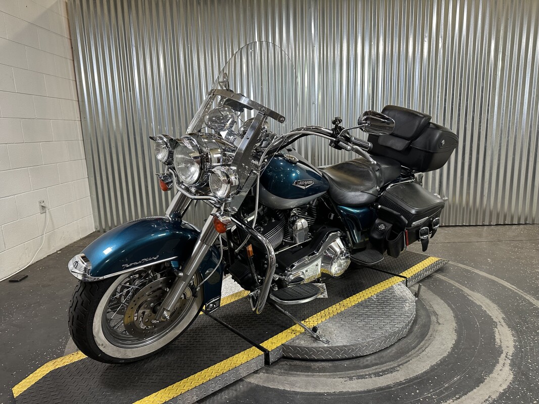 2004 Harley-Davidson Road King Classic Two-Tone Luxury Teal and Brilliant Silver - Photo 4