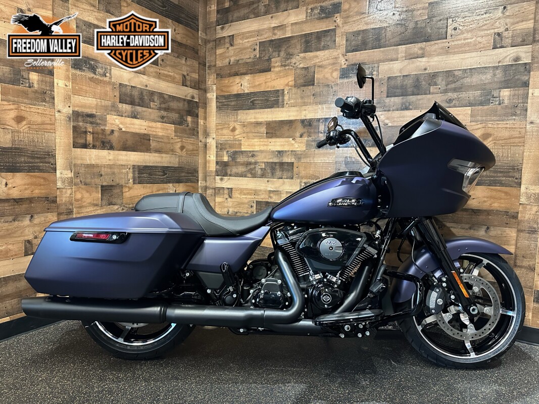2025 Harley-Davidson® Road Glide® Purple Abyss Denim - Black