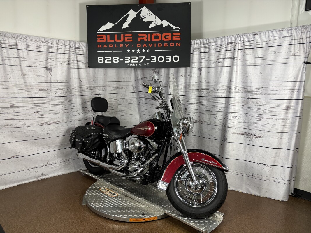 2005 Harley-Davidson Heritage Softail Classic - Photo 2