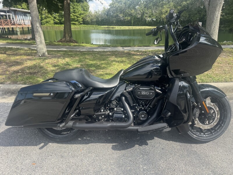 2020 Harley-Davidson® Road Glide® Special