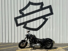 2016 Harley-Davidson® Softail Slim® Black Denim thumb 2