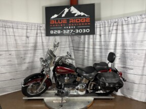 2005 Harley-Davidson Heritage Softail® Classic	 thumb 0