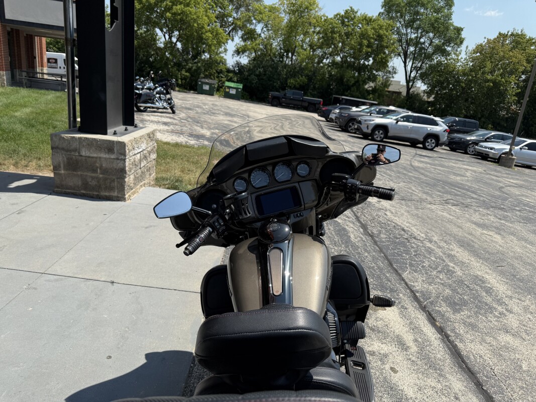 2021 Harley-Davidson CVO Limited FLHTKSE - Photo 5