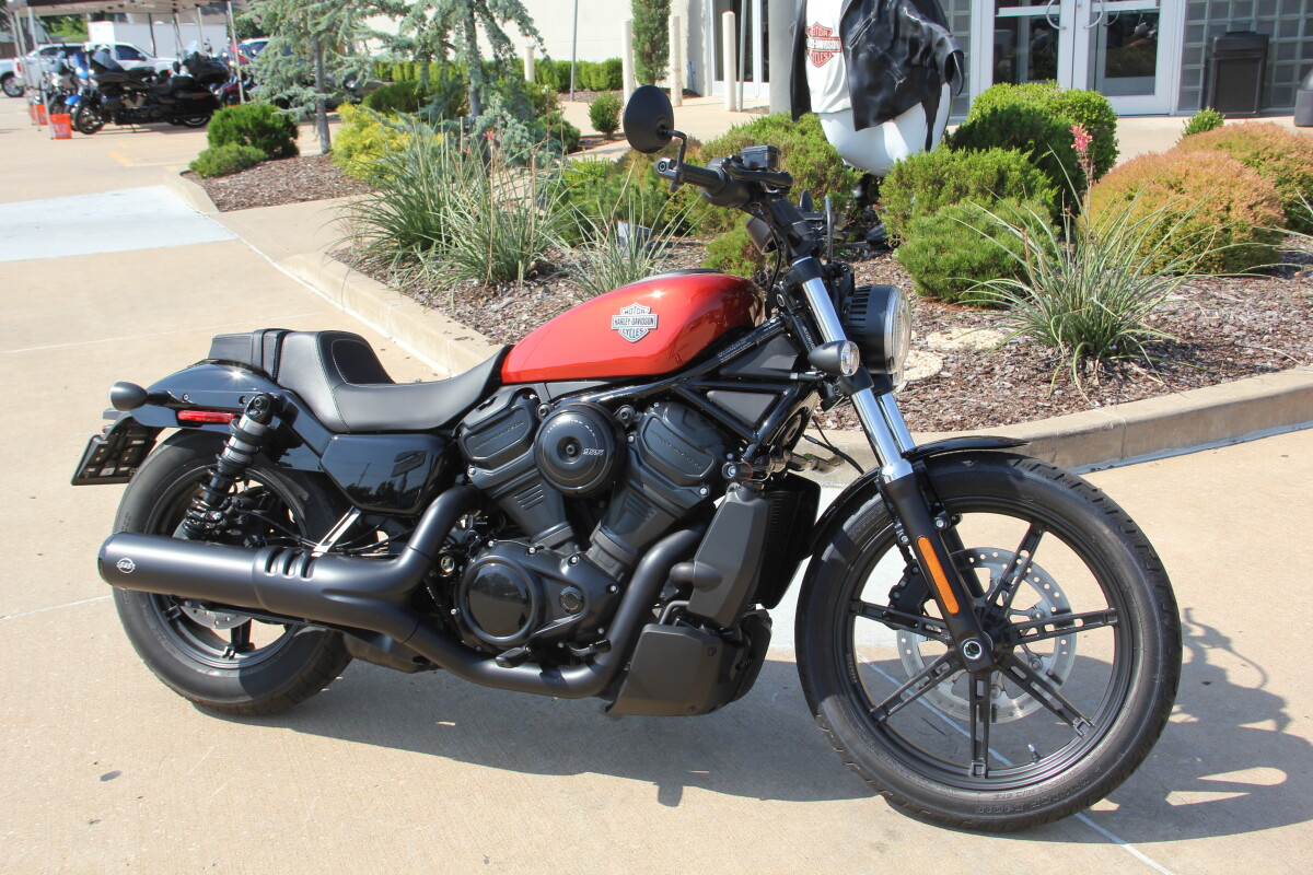 2025 Harley-Davidson Nightster Whiskey Fire - Photo 4