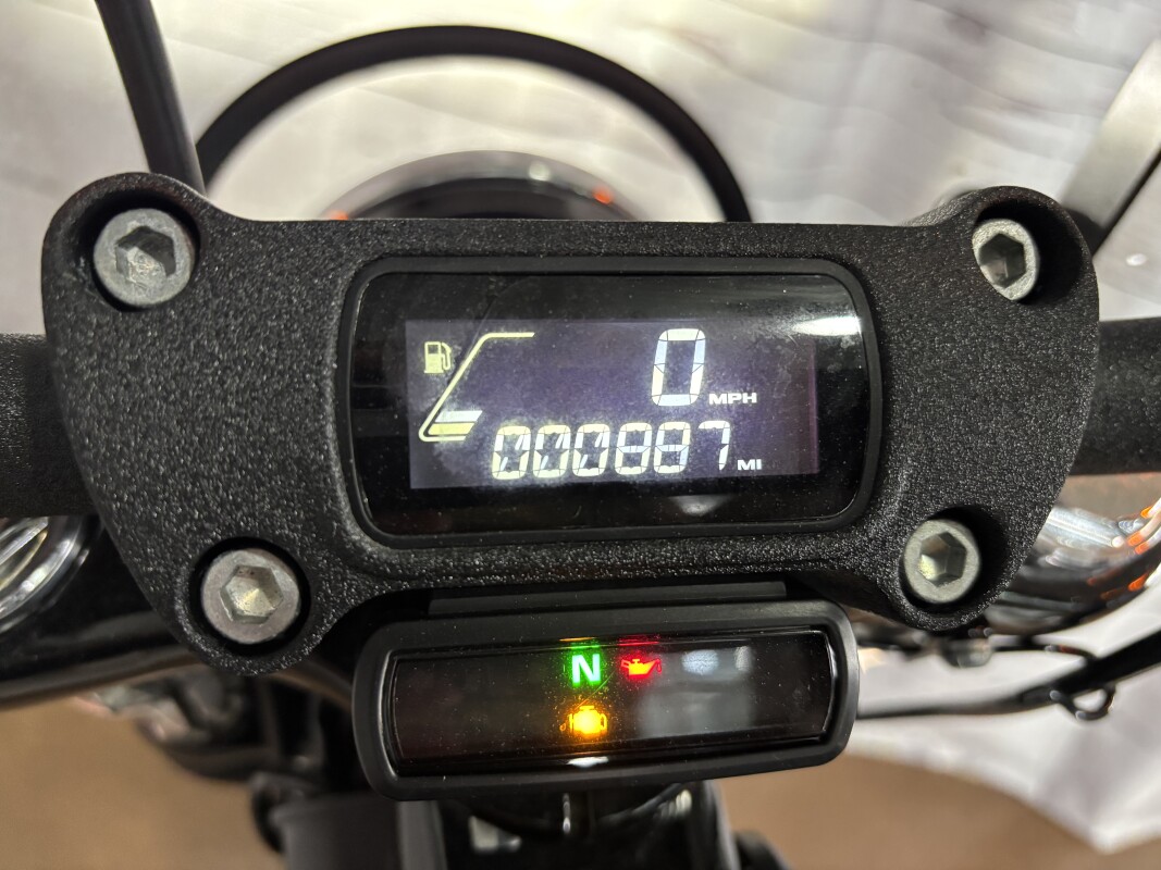2025 Road Glide – Iconic Style Meets Comfort - Photo 10