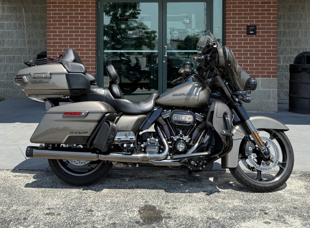2021 Harley-Davidson CVO Limited FLHTKSE