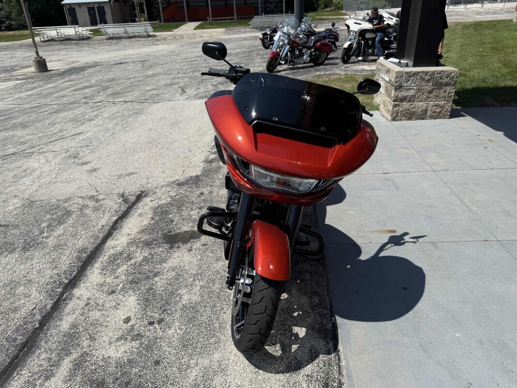 2024 Road Glide - Photo 5