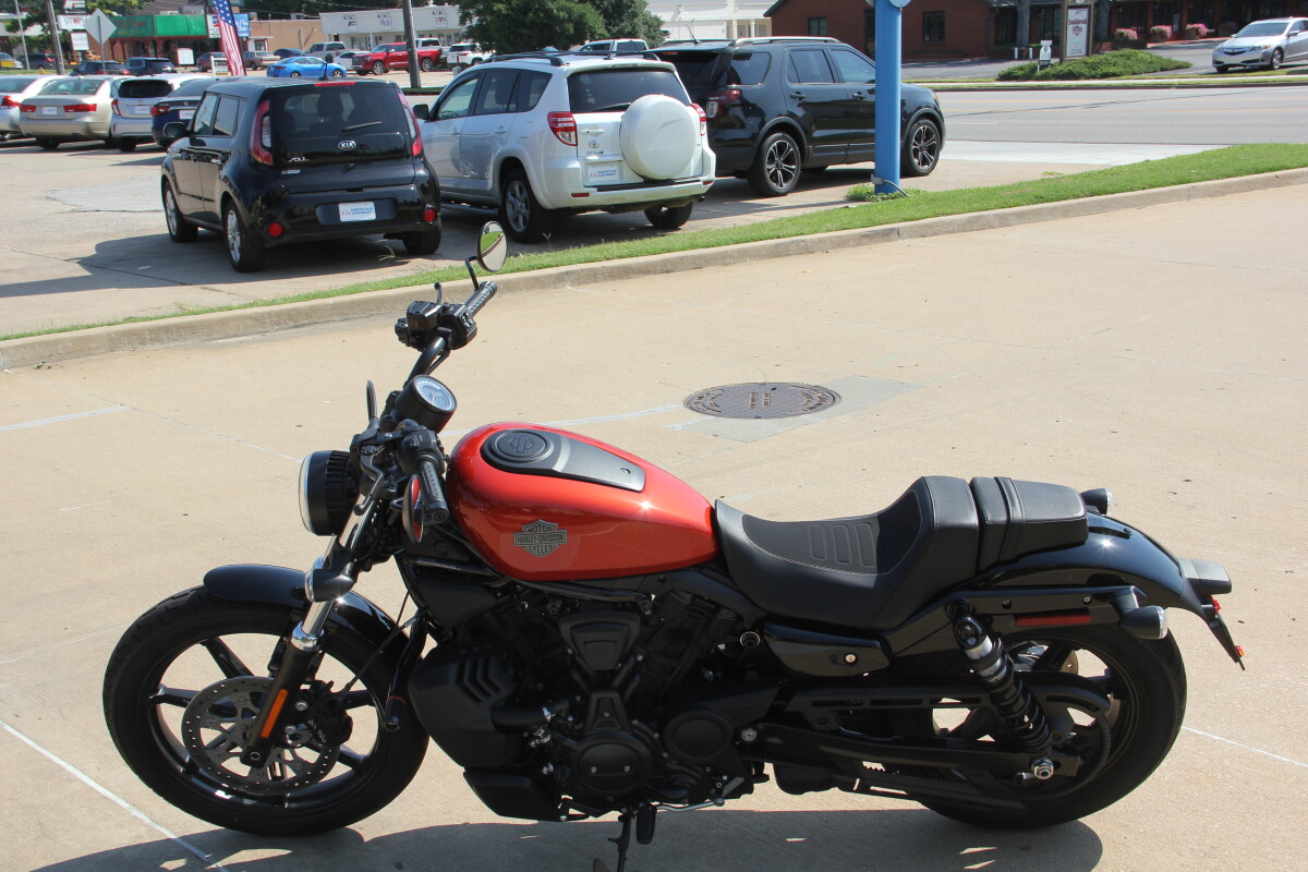 2025 Harley-Davidson Nightster Whiskey Fire - Photo 3