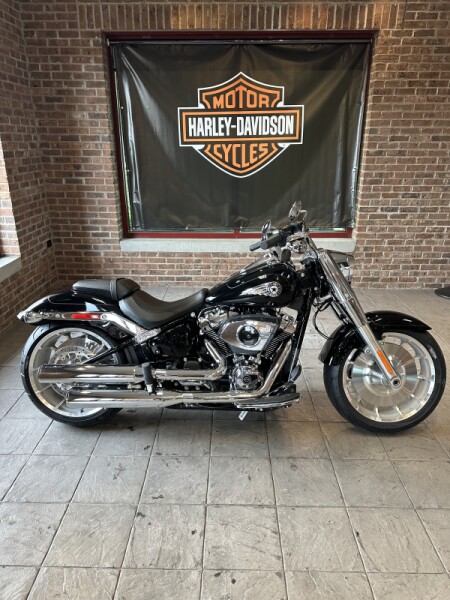 2025 Harley-Davidson® Fat Boy® FLFB Vivid Black