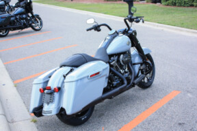 2025 Harley-Davidson® Road King™ Special FLHRXS thumb 2