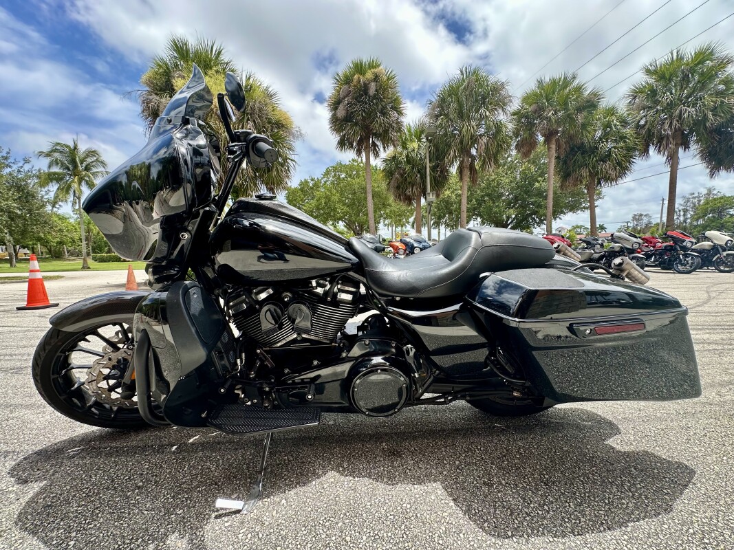 Street Glide Special w/ 124 ci Engine! - Photo 2