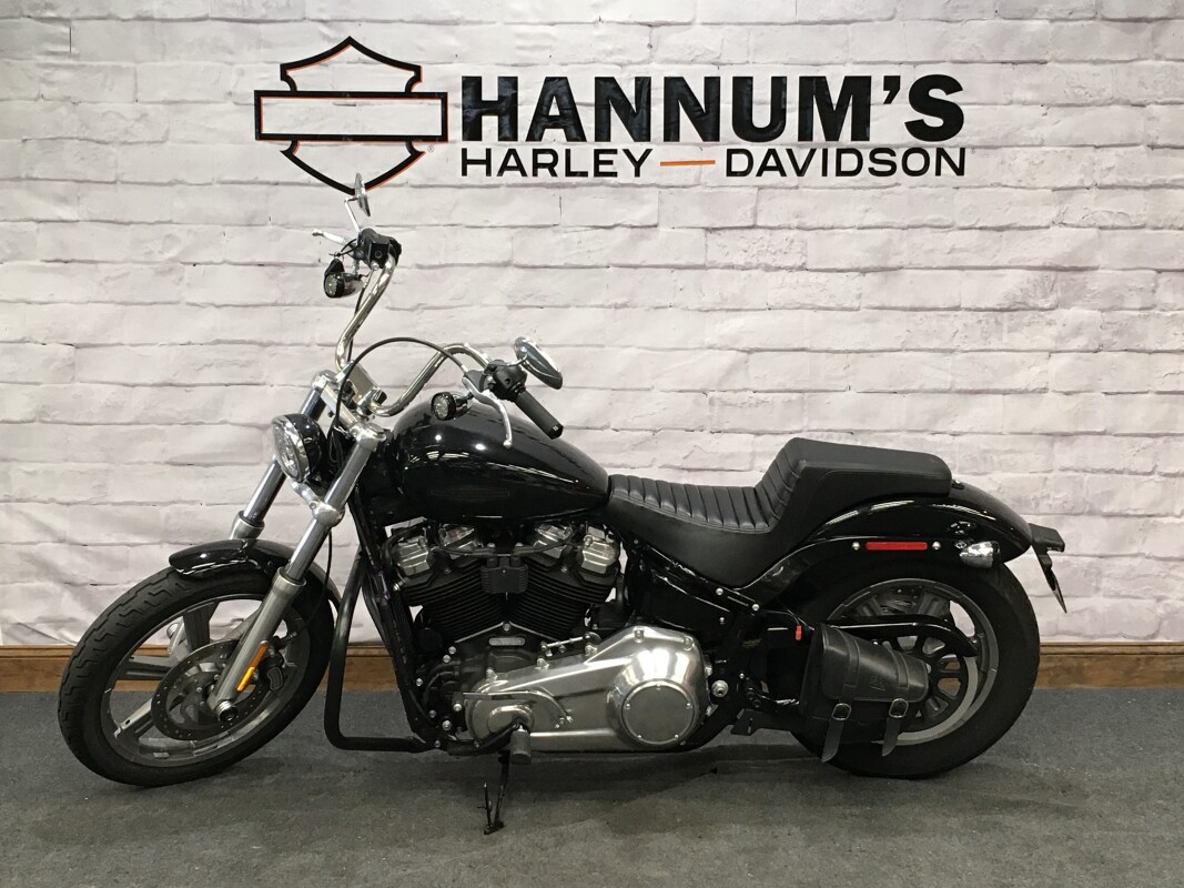 2022 Harley-Davidson Softail Standard Vivid Black FXST - Photo 6
