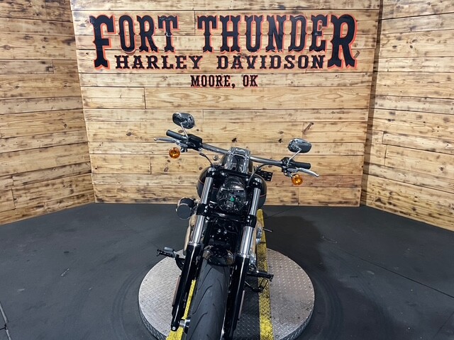 Harley-Davidson Breakout 117 2024 FXBR VIVID BLACK - Photo 4