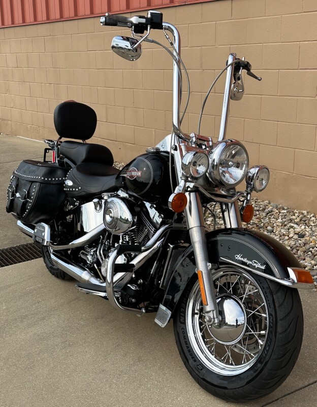 2006 Harley-Davidson Heritage Softail Classic Vivid Black - Photo 3