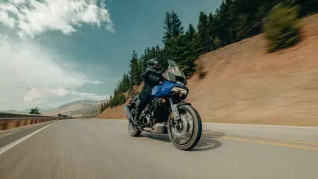 Adaptive Ride Height on the 2025 Harley-Davidson® Pan America® 1250 Special near Winston-Salem NC
