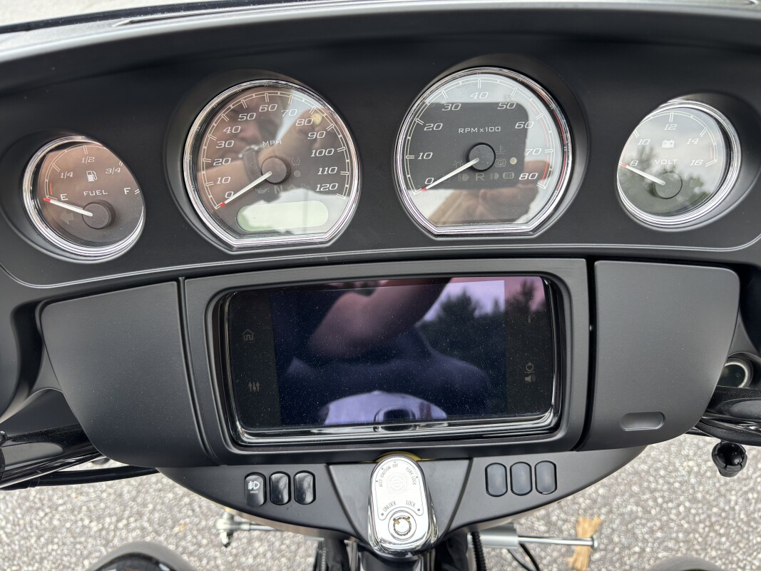 2024 Harley-Davidson Tri Glide Ultra - Photo 10