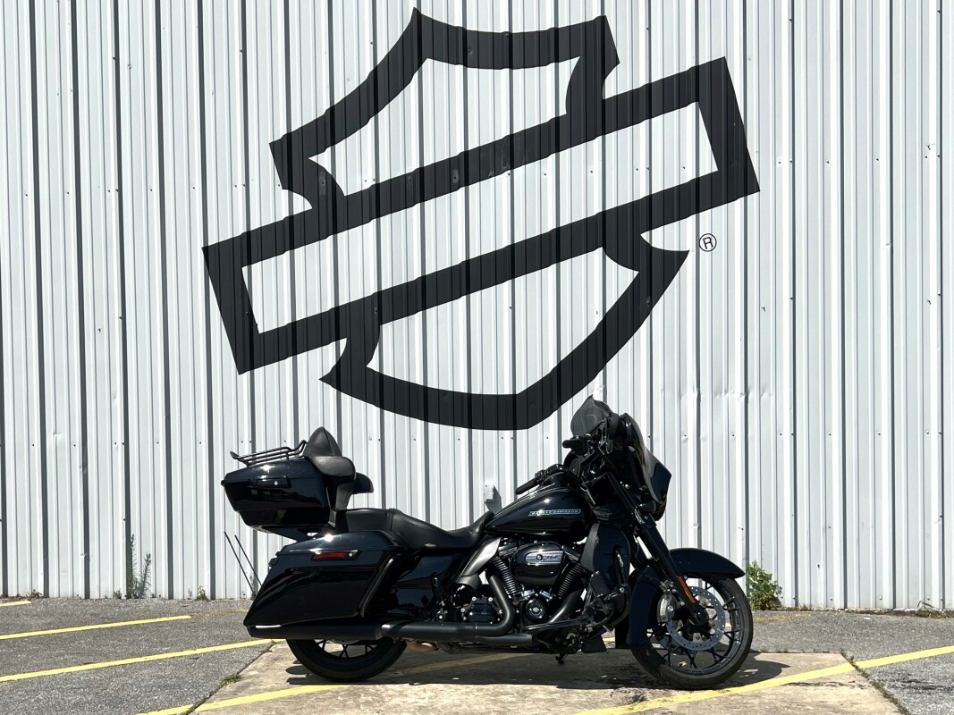 2020 Harley-Davidson Street Glide Special Vivid Black