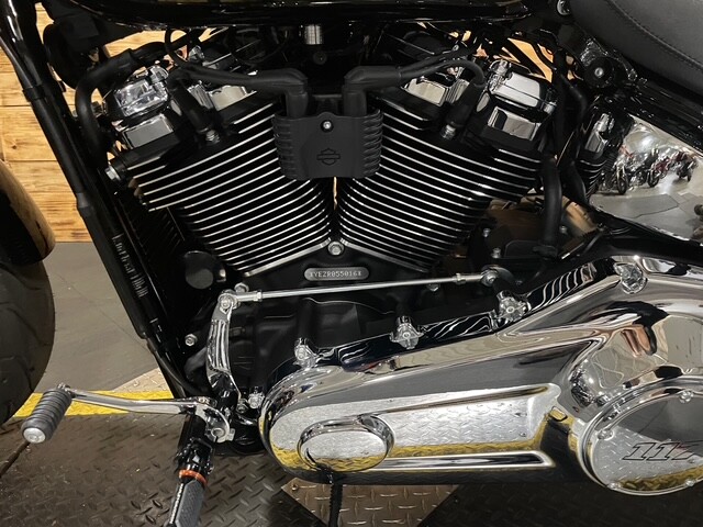 Harley-Davidson Breakout 117 2024 FXBR VIVID BLACK - Photo 9