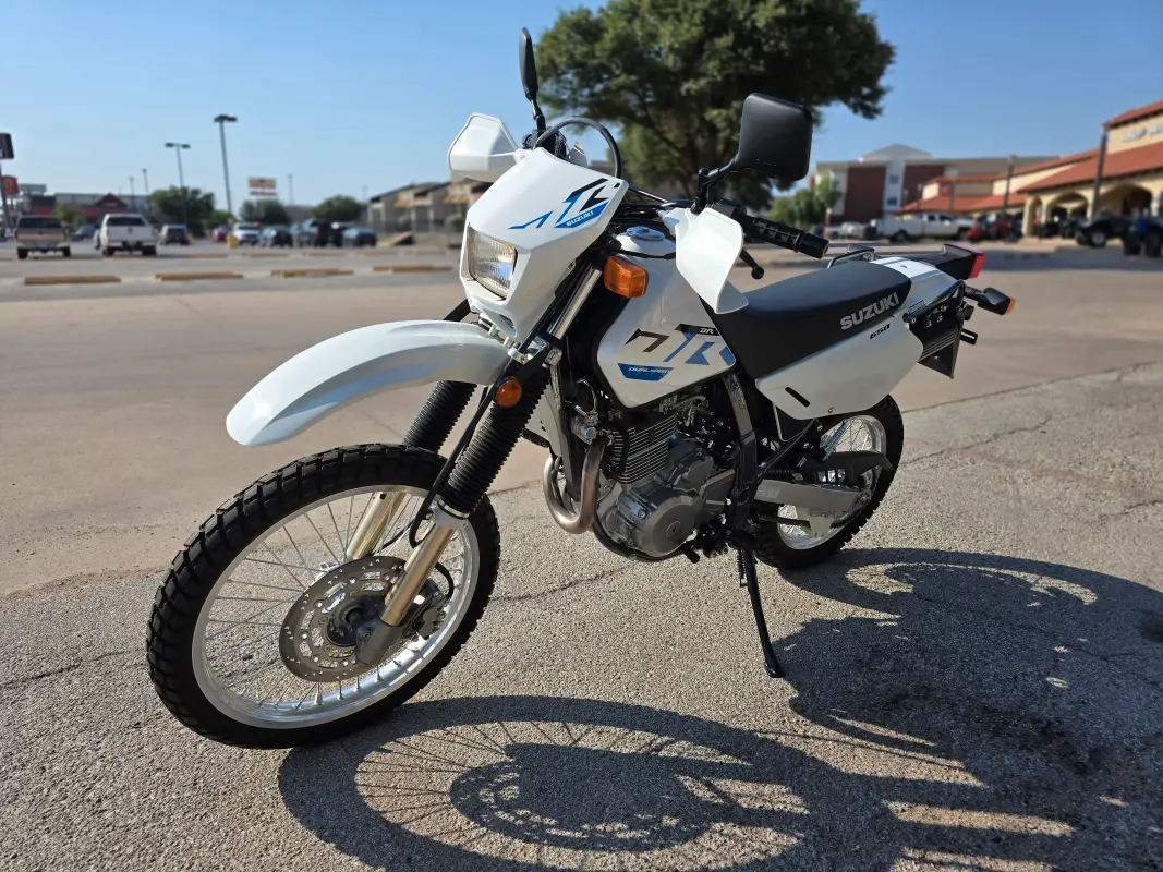 2023 Suzuki DR650S - Photo 4