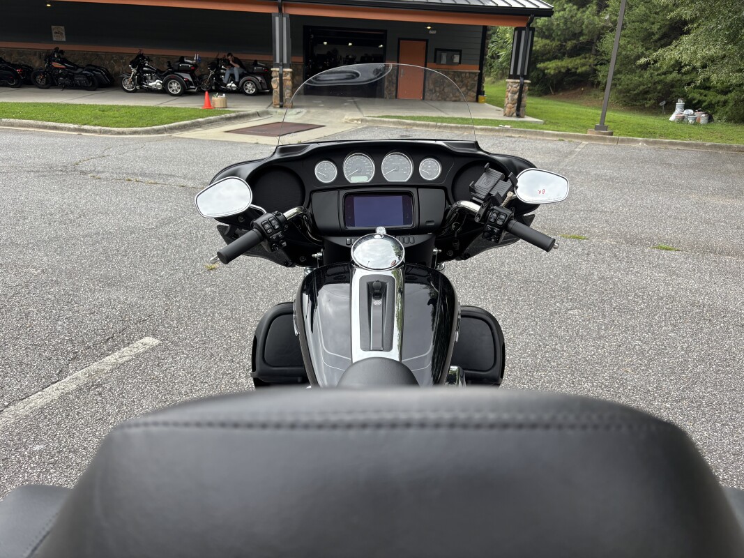2024 Harley-Davidson Tri Glide Ultra - Photo 9
