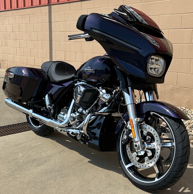 2025 Harley-Davidson Street Glide Mystic Shift - Photo 3