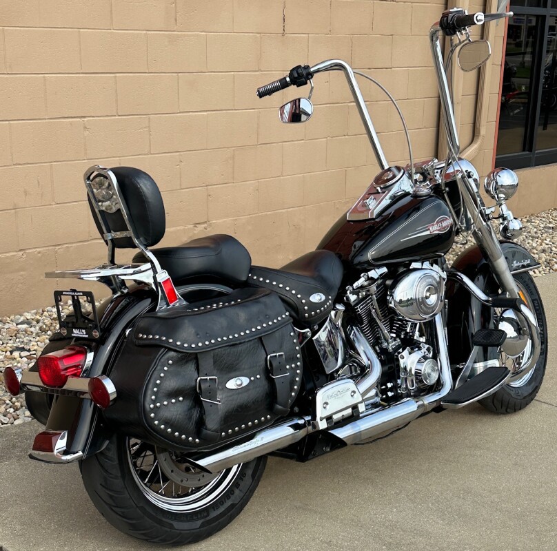 2006 Harley-Davidson Heritage Softail Classic Vivid Black - Photo 2