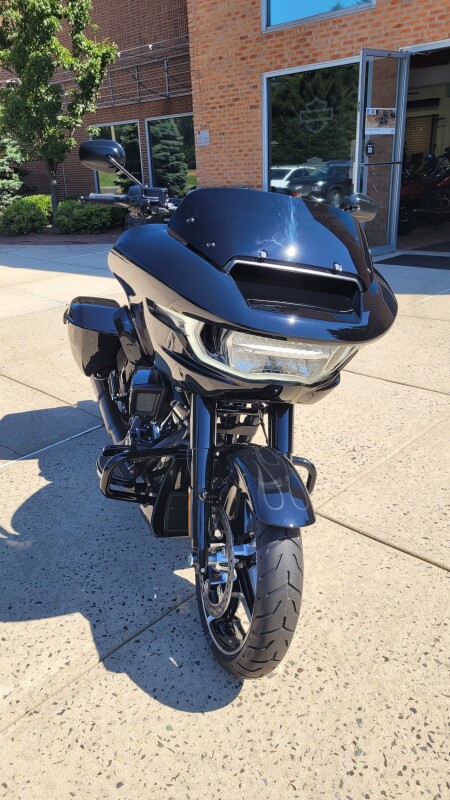 2025 Harley-Davidson Road Glide - Photo 3