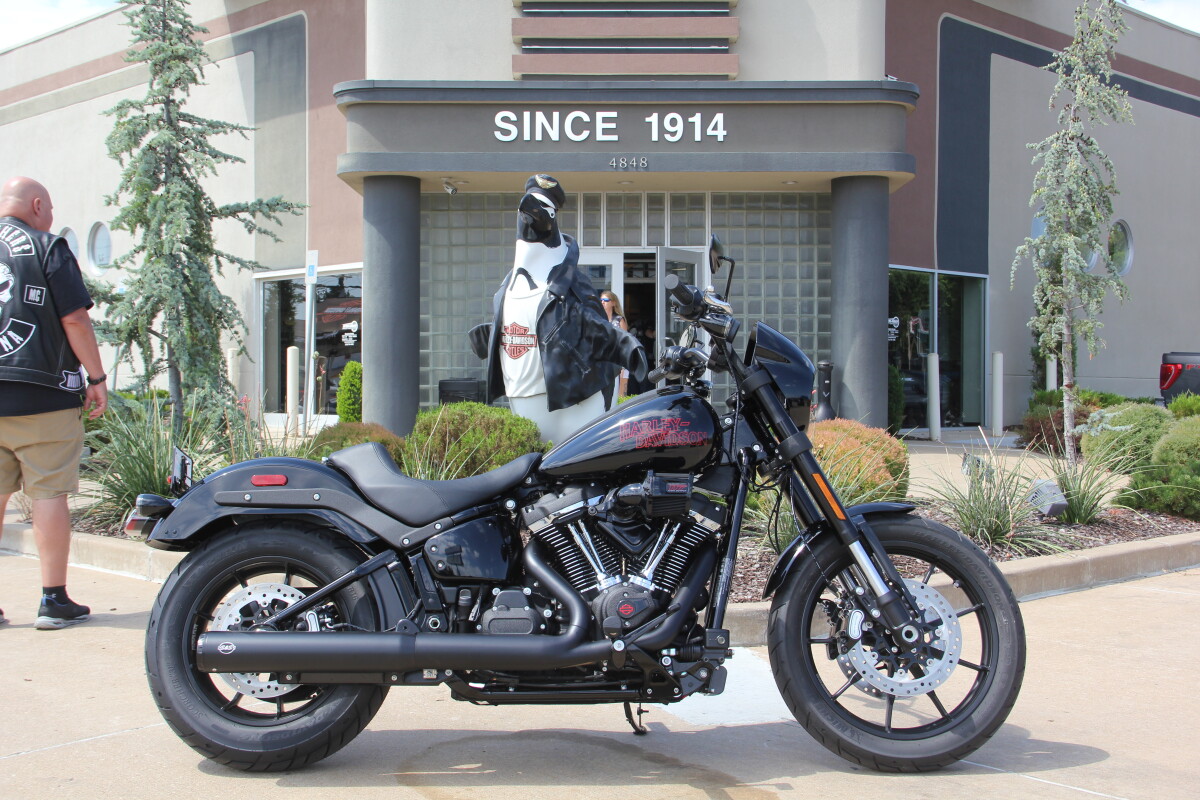 2025 Harley-Davidson Low Rider S Vivid Black - Photo 2