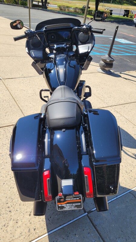 2025 Harley-Davidson Road Glide - Photo 5