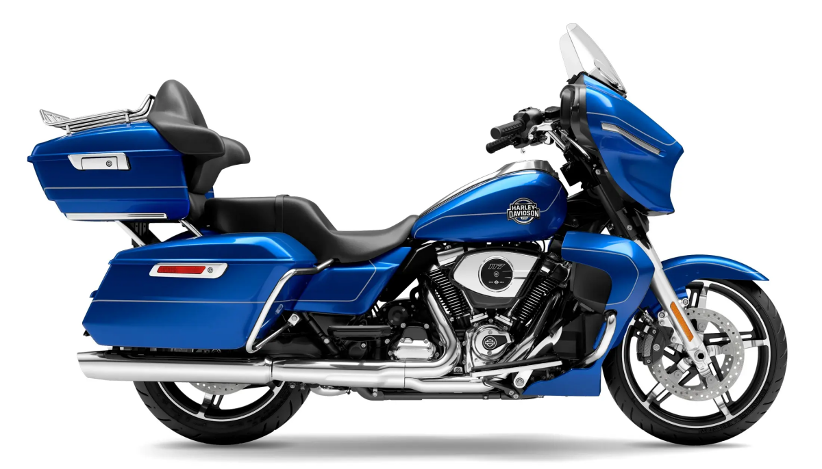 2025 Harley-Davidson® Street Glide® Ultra Blue Burst